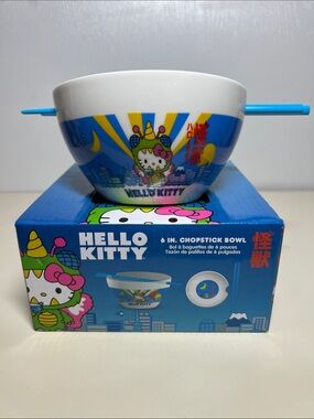 Hello Kitty Ramen Bowl with Blue Chopsticks
